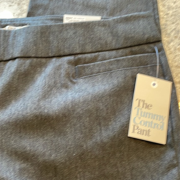 Croft & Barrow tummy control pull on pant sz 10 Regular straight. New with tags - Picture 4 of 10